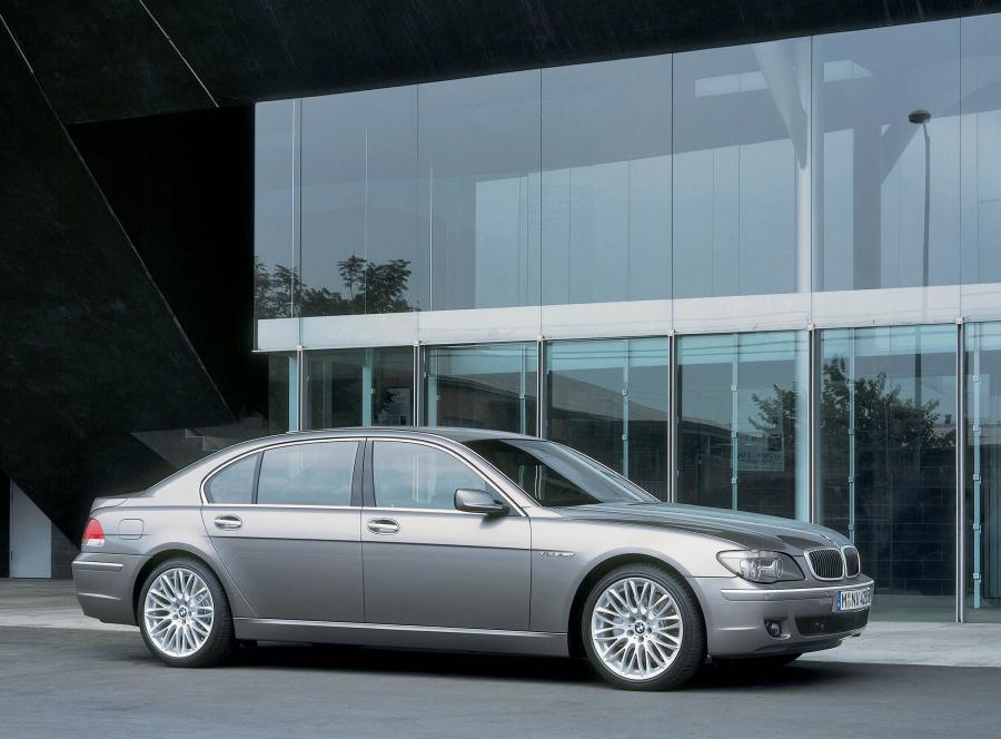  BMW 7-Series L 2006 года  (фото 71 из 89)